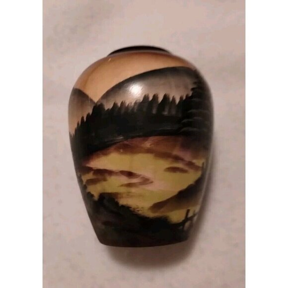 Handarbeit‎ Black Forest German Hand Carved Painted 3D Wood Vase Vintage - Picture 5 of 9